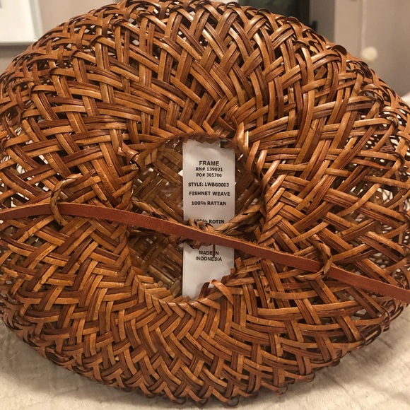 Frame woven rattan large backpack NWT - Picture 5 of 6